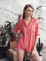 طقم شورت جرازيا باللون الوردي