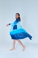 رداء حمام متدرج اللون أزرق